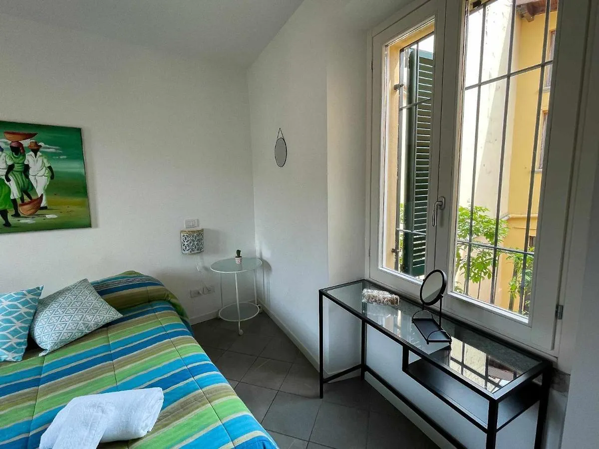 Skyway Apartment With Private Lake View Terrace Bellagio
